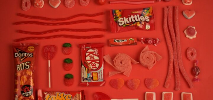 brands with red dominant colour